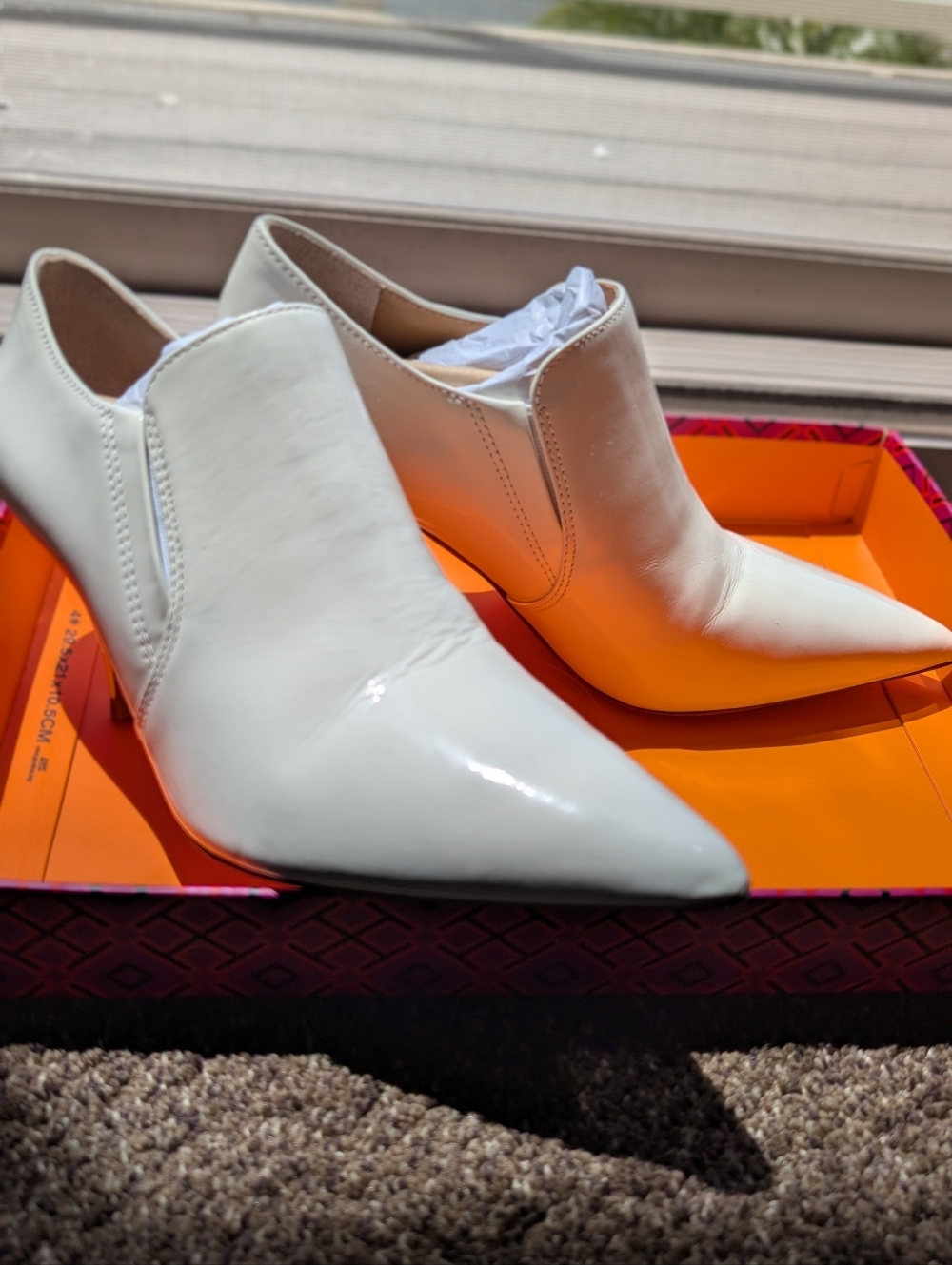 Tory Burch White Pointed-Toe Ankle Booties Women's 6.5